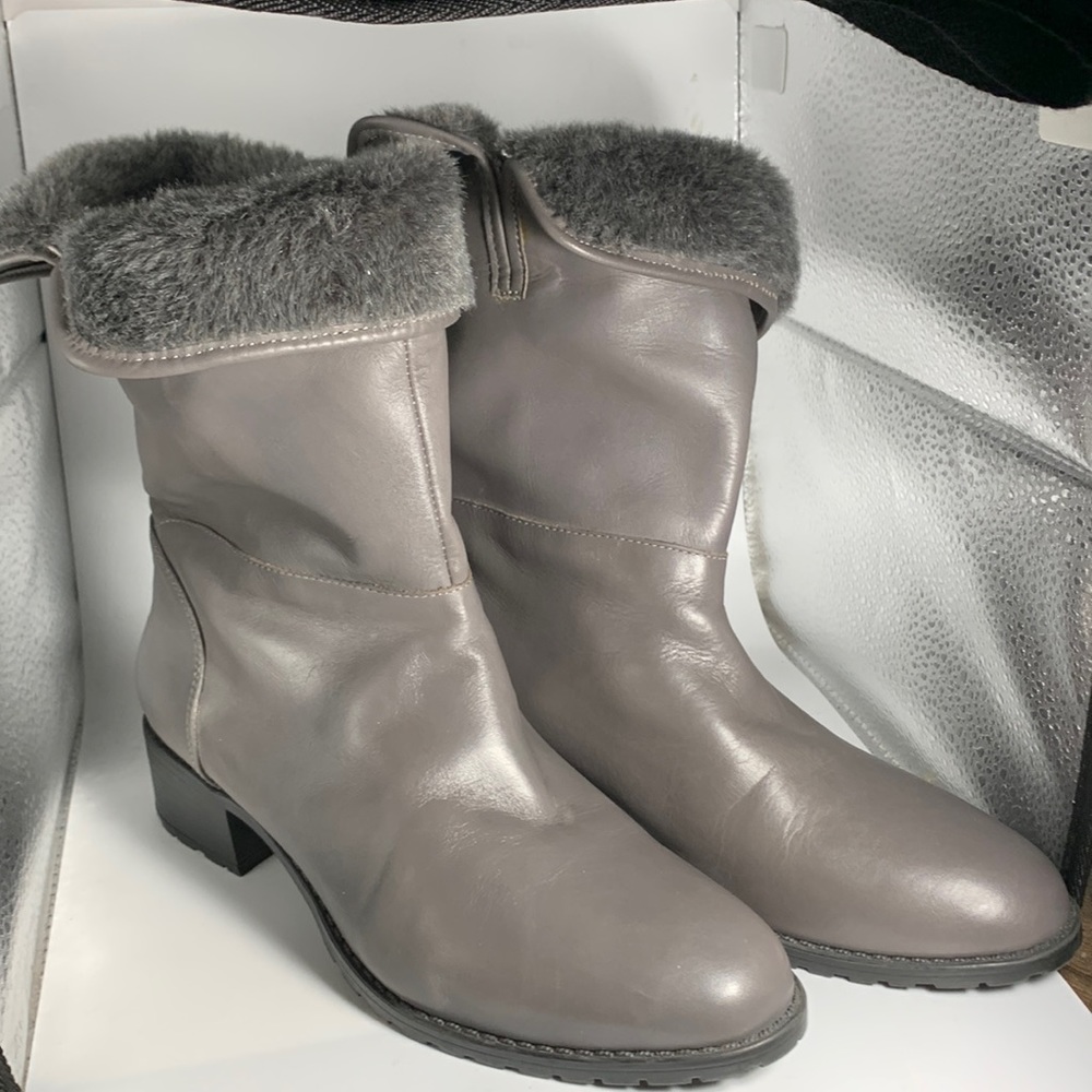 H. By Halston NWOT women’s winter boots 👢 size 7.5